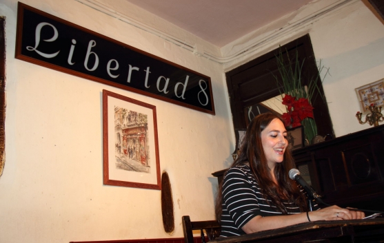 Recital de poesía y narrativa en el café literario Libertad 8 (mayo 2015)